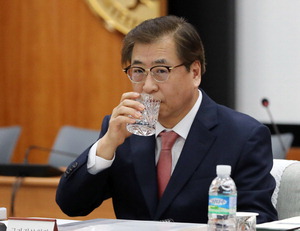 ��������, 12�� �Ϲ�����ȸ�� ��ǥ���λ� �湮 ���ɼ� ������ ���١�