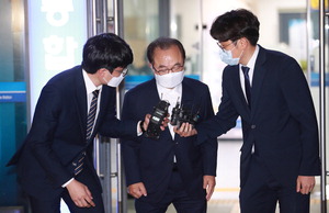 ������� �����ࡱ ���� ���ŵ� ������ ���ߴ�