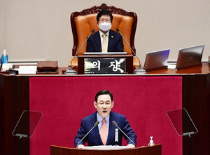 ÁÖÈ£¿µ ¡°µ¶ÀçÁ¤±Ç ¸·¾Æ´Þ¶ó¡±