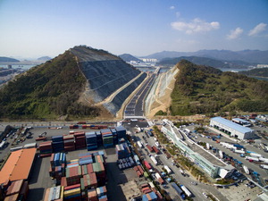 ���� �α� �� ��� ���Ĵ���  �����