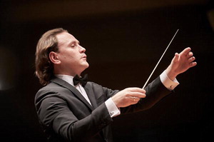 �ڷγ� ǳ�� �հ� �������� ���ٴ١� ������