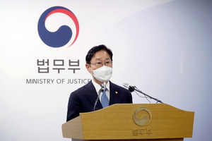 ÀÌÀç¿ë 207ÀÏ ¸¸¿¡ ¡®ÀÚÀ¯ÀÇ ¸ö¡¯¡¦Á¤ºÎ ¡°±¹°¡ °æÁ¦»óȲ °í·Á¡±