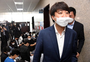 ����, ������ ��Ȥ�� ���� ���ƴ�