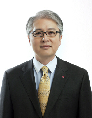 LG ¼ö³úºÎ Àλç....COO¿¡ ´ëµ¿°í Ãâ½Å ±ÇºÀ¼® ºÎȸÀå