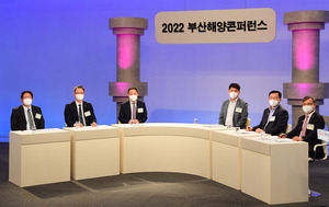 �����ڿ� �ϸ�Ͼơ����� ���� ����, �߱����Ϻ��� �ʰ��� ���� ���ǡ�