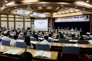 ¡°OTT¸¦ ¡®ºñµð¿À¹°¡¯·Î °ü¸®? ½Ã´ëÂø¿ÀÀû¡¦¿µÈ·Î ºÐ·ùÇØ¾ß¡±