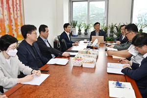 ��������̵��� �����浹 �������ӽñ�ȸ ���ۺ��� �����ڹ�桯