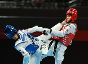 [�Ӻ�]�±ǵ� ������, ���� 53kg�� �ܷ�� �ݸ޴�