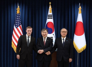 �� ���� ���ڡ��ѹ��� ����� ���̴ϼ�Ƽ�ꡯ ����(����)