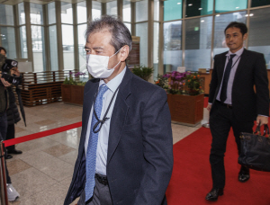 ����, �� �����ɽø��� ���� ���ǡ����� �Ϻ� �Ѱ����� ��ġ