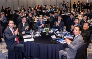 �̺��� �ݰ����� �������нô� �λ� ���� ������ ����������