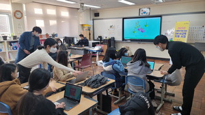 �з��α� �����ϴ� �λ�, �ٹ�ȭ �л��� ��� ����