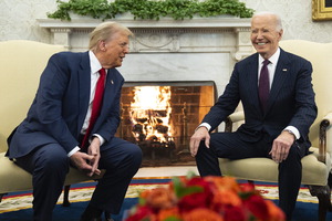 Ʈ���� �����������庮 ź�¡���������� ���� ��Ŀ