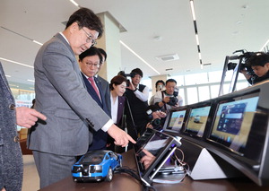 ¡®Á¶±â´ë¼±¡¯ °Å¸® µÐ ëÅ ¿ËÈ£¡¦±¹Èû, Çö¾È ÁÖµµ±Ç »¯±æ ÆÇ