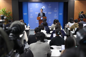 �ݰ��� ��MBK, Ȩ�� �ſ��� ���� �˰� ȸ�� ������ ��Ȳ��