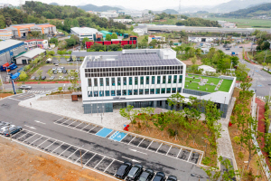 ���� �Ż�� �ʼ� '�̷��ڵ������߾���' ����