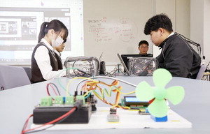 ���� ���������� Ȯ�Ρ����Ρ������� �´� �ð�ǥ ¥��