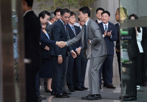 ��������ü�� 17�� ���� ��������ݰ��� �ż� ���ɼ�