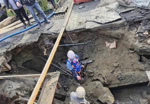 ºÎ»ê ½ÌũȦ ¿ì·ÁÁö¿ª¡¦·¹ÀÌ´õ·Î ¶¥¹Ø ÈȾî ã´Â´Ù