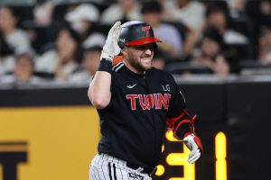 ħ���� ���� LG ����ƾ, �ᱹ Ÿ�� �ڷ� �з�