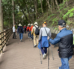 ºÎ»ê¾î¸°ÀÌ´ë°ø¿ø, ½Ã¹ÎµéÀÇ ¸ö°ú ¸¶À½À» Ä¡À¯ÇÏ´Ù