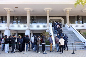 ��Ʈ������ ��ź�� �Ŷ� �ݰ� ���ڡ� ���ֹڹ��� �� ��(����)