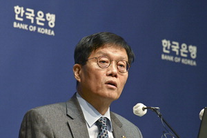 ���رݸ� �� 2.5%�� 4���� ����