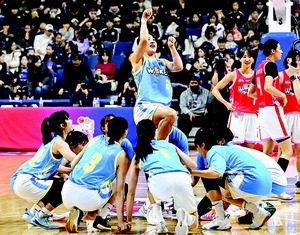 ���� �ޱ� ���ڳ� �ý�Ÿ�����λ� BNK ������ MVP ����