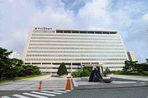 °ËÂûû ÆóÁö ¾ÕµÎ°í, Ëþ ¡®Æ¼ ³ª´Â¡¯ º¸¿Ï¼ö»ç±Ç »ç¼ö ¿©·ÐÀü