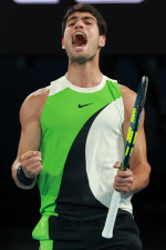 ��ī��, ���� �ֿ��� Ŀ���� �׷��� ���� �޼�