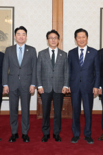 �ε��� ���� ��´١�����, '�ε��갨����' ���� ����