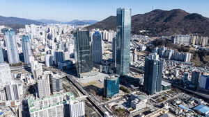 �ѱ��ŷ���, �ڽ��� ���Ư�� �򰡱�� ����ȭ