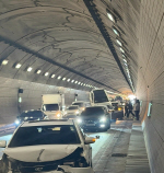 16�� ���� �����ͳμ� 12�� �ߵ����