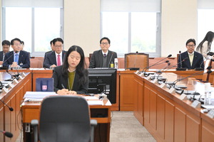 2�� ���� ��ûȸ�� ��? �λ� 160�� ��(������� �˱� ���� �ù�) ���� �ܸ��� �