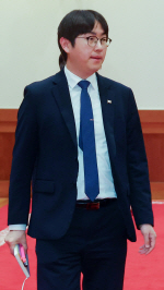 [�Ӻ�] ������ "�̹��� �λ� ������ ����, ����� ������ �����̴ּ�"