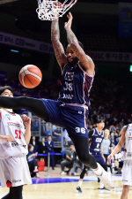 "���� 1�� ���Ҵ�" �λ� KCC, è�Ǿ������ ���� '��ŭ'