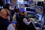 ���丷 �� 3�� ETF ���ӽ�����å�����а��� 50�� �� ����