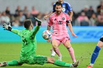 �޽�, MLS�� 4�� 1����