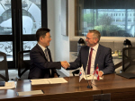 ��������, ĳ���� �����Ѵ١������� ��ȭ��� ���� '�¼�'
